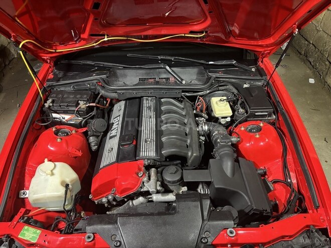 BMW 323 1997, 350,000 km - 2.5 l - Bakı