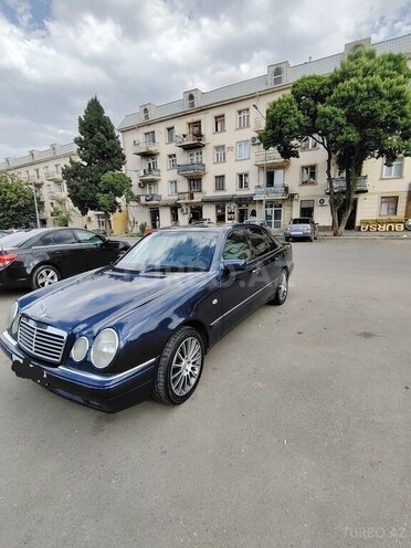 Mercedes E 200 1997, 335,000 km - 2.0 l - Gəncə