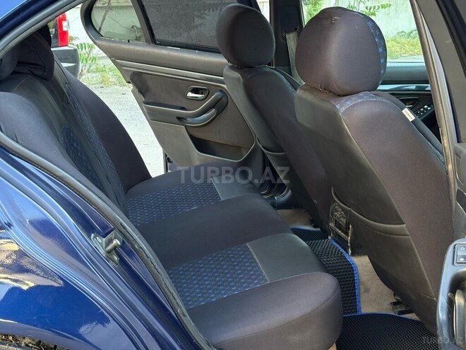 BMW 528 1997, 270,000 km - 2.8 l - Bakı