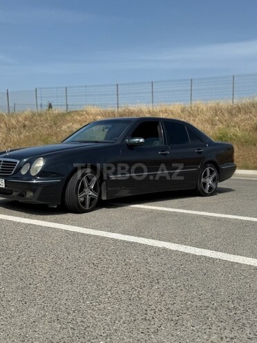 Mercedes E 270 2001, 391,000 km - 2.7 l - Bakı