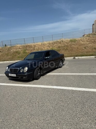 Mercedes E 270 2001, 391,000 km - 2.7 l - Bakı