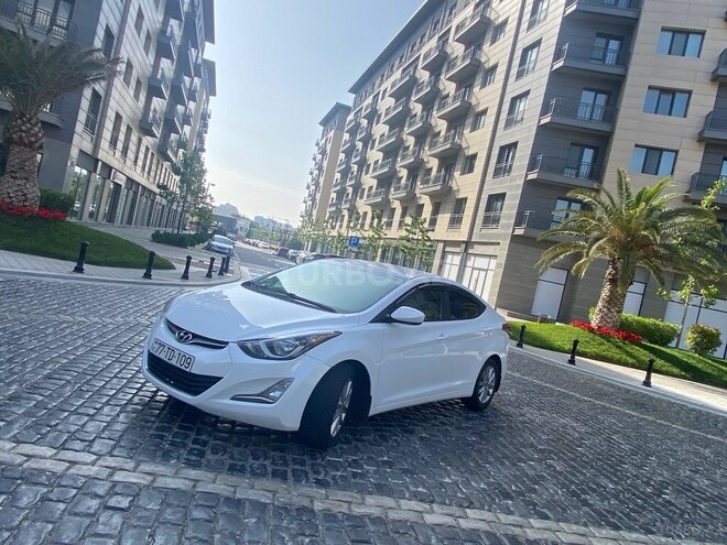Hyundai Elantra 2015, 116,500 km - 1.8 l - Bakı