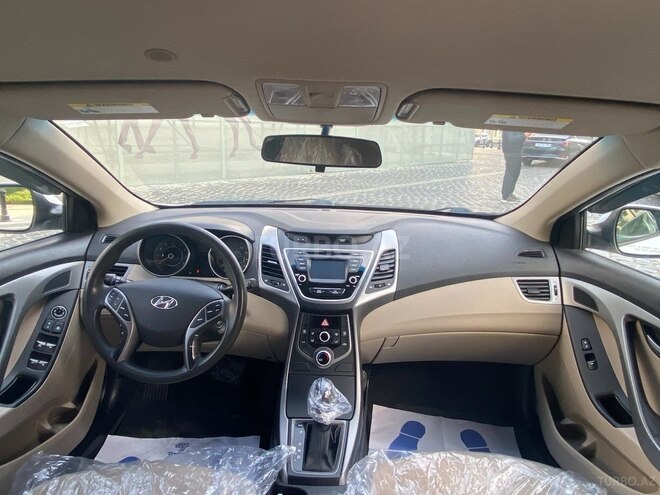 Hyundai Elantra 2015, 116,500 km - 1.8 l - Bakı