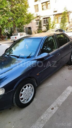 Opel Vectra 1997, 250,000 km - 2.0 l - Bakı