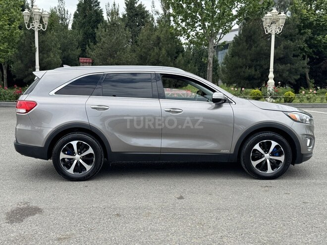 Kia Sorento-7