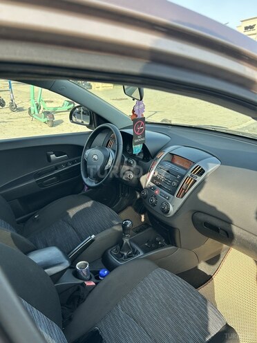 Kia Ceed 2007, 246,943 km - 1.6 l - Bakı