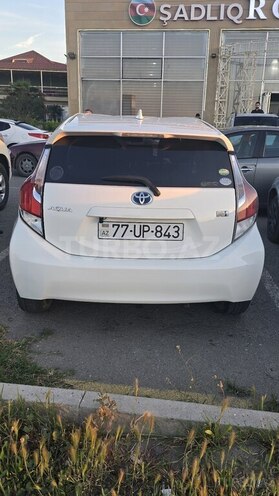 Toyota Aqua 2017, 185,000 km - 1.5 l - Bakı
