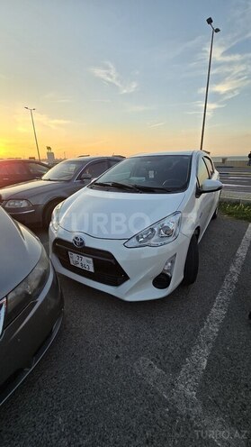Toyota Aqua 2017, 185,000 km - 1.5 l - Bakı