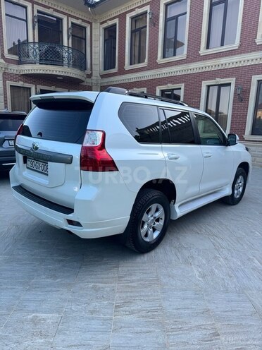 Toyota Land Cruiser Prado 2013, 176,700 km - 2.7 л - Bakı