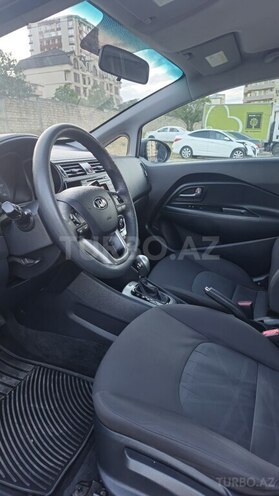 Kia Rio 2015, 113,000 km - 1.6 l - Bakı