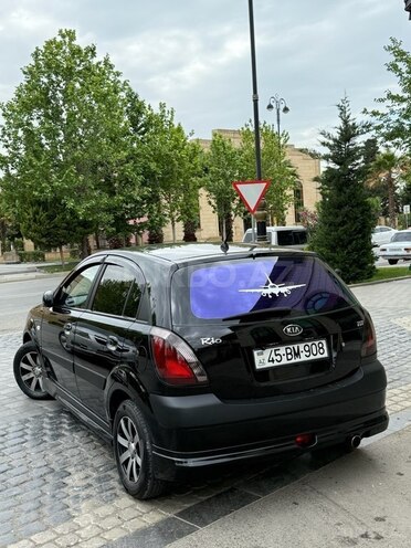 Kia Rio 2006, 355,600 km - 1.4 l - Yevlax