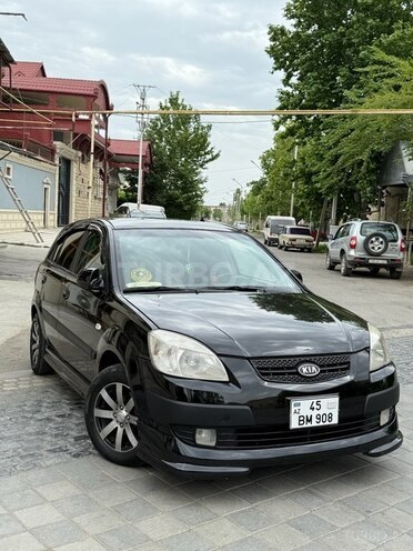 Kia Rio 2006, 355,600 km - 1.4 l - Yevlax