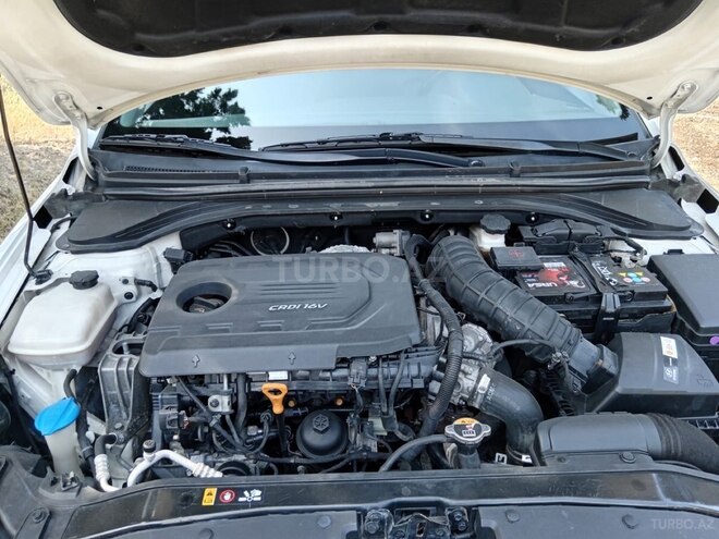 Hyundai Avante 2016, 225,000 km - 1.6 l - Bakı