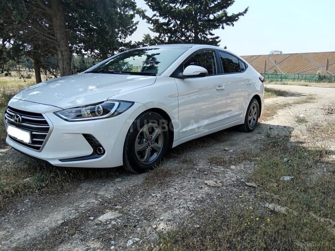 Hyundai Avante 2016, 225,000 km - 1.6 l - Bakı