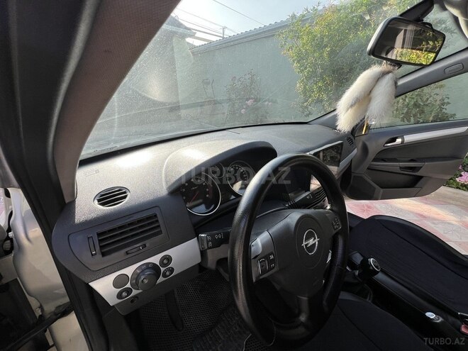Opel Astra 2006, 271,000 km - 1.4 l - Bakı