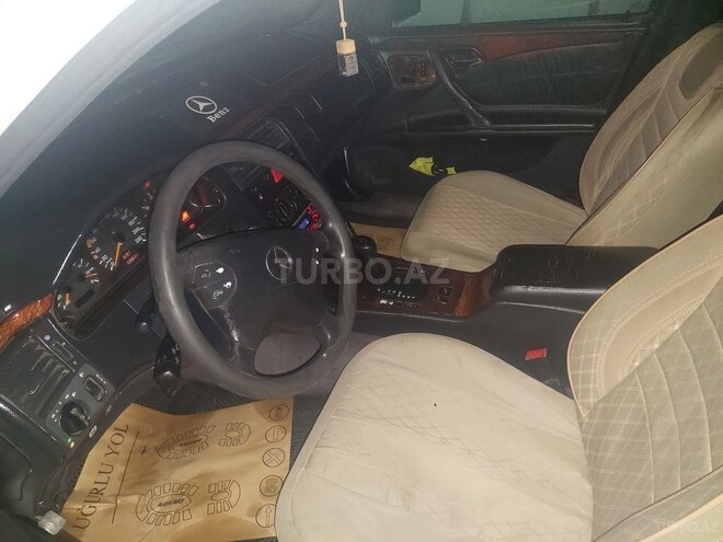 Mercedes E 220 d 1997, 315,000 km - 2.2 l - Bakı