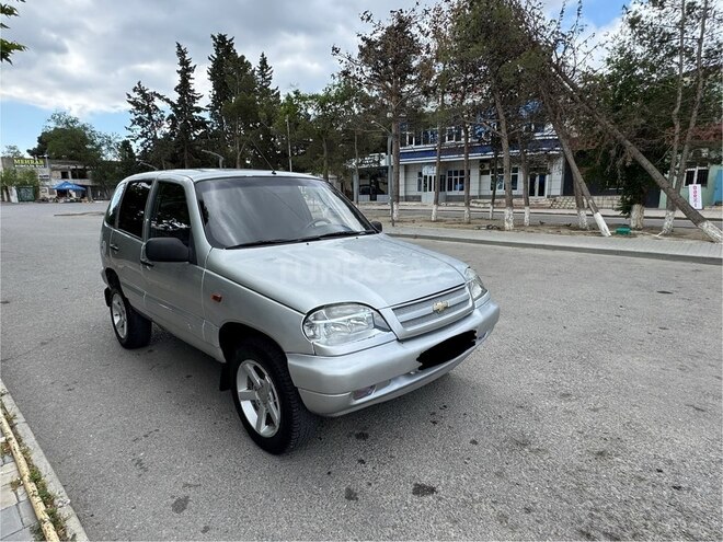 Chevrolet Niva 2006, 245,000 km - 1.7 л - Sumqayıt