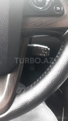 Toyota Prius 2018, 129,900 km - 1.8 l - Bakı