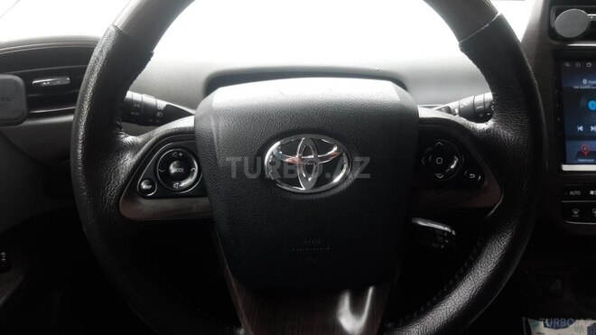 Toyota Prius 2018, 129,900 km - 1.8 l - Bakı