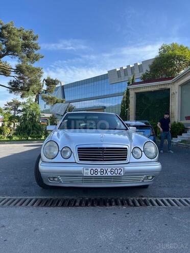 Mercedes E 240 1998, 334,000 km - 2.4 l - Balakən