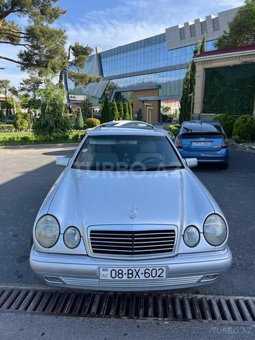 Mercedes E 240 1998, 334,000 km - 2.4 l - Balakən