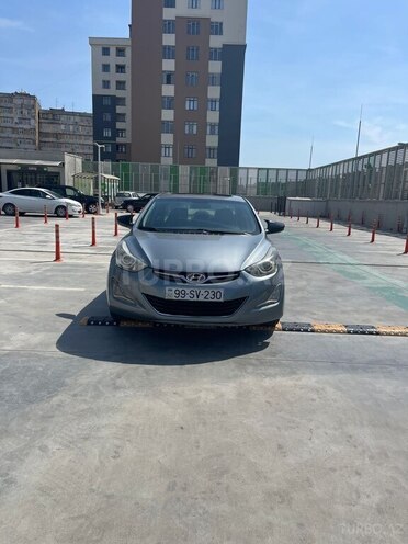 Hyundai Elantra 2014, 320,000 km - 1.8 l - Bakı