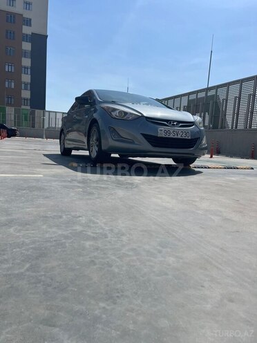 Hyundai Elantra 2014, 320,000 km - 1.8 l - Bakı