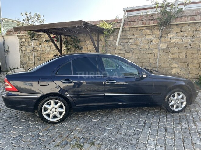 Mercedes C 200 2000, 290,000 km - 2.0 l - Bakı