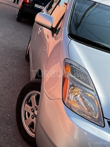 Toyota Prius 2009, 239,800 km - 1.5 l - Bakı