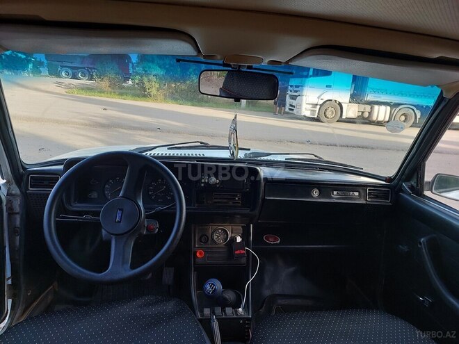 LADA (VAZ) 2107 2001, 95,000 km - 1.6 l - Saatlı