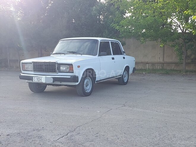 LADA (VAZ) 2107 2001, 95,000 km - 1.6 l - Saatlı