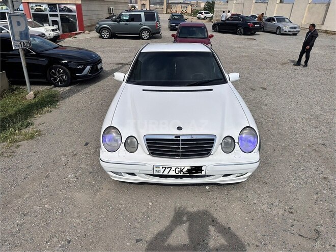 Mercedes E 230 1996, 323,000 km - 2.3 l - Bakı