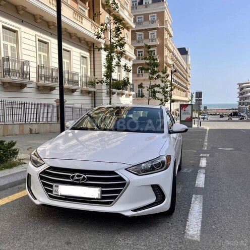 Hyundai Elantra 2016, 226,000 km - 2.0 л - Bakı