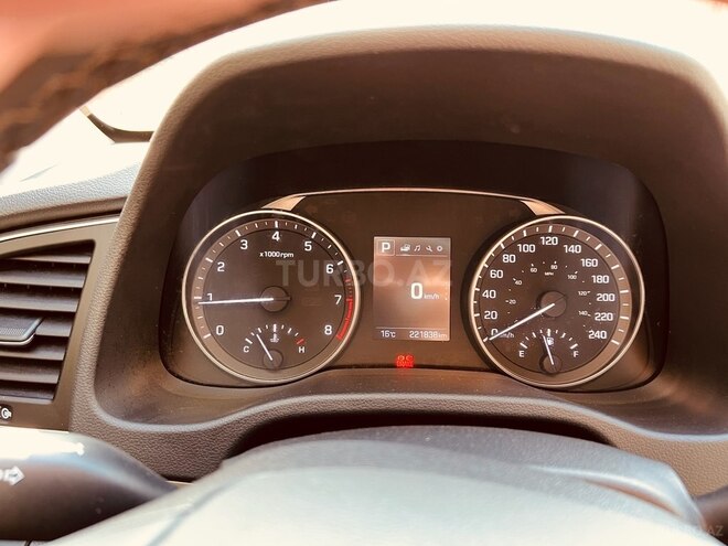 Hyundai Elantra 2016, 226,000 km - 2.0 л - Bakı