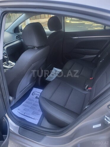 Hyundai Elantra 2019, 131,966 km - 2.0 l - Bakı