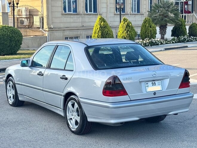 Mercedes C 200 2000, 320,412 km - 2.0 l - Sumqayıt
