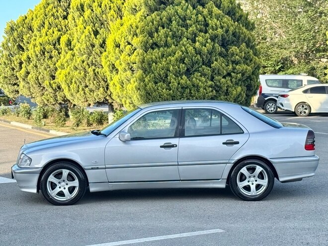 Mercedes C 200 2000, 320,412 km - 2.0 l - Sumqayıt