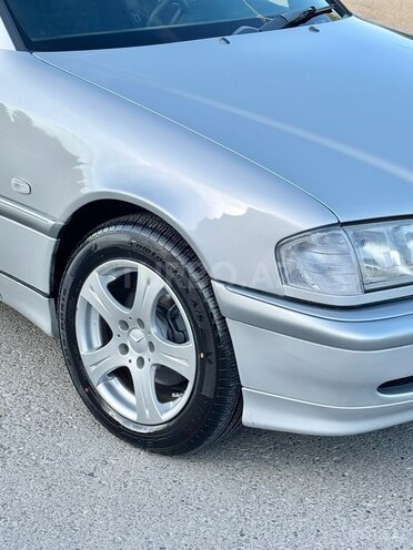 Mercedes C 200 2000, 320,412 km - 2.0 l - Sumqayıt