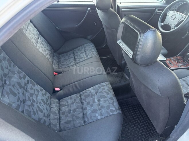 Mercedes C 200 2000, 320,412 km - 2.0 l - Sumqayıt