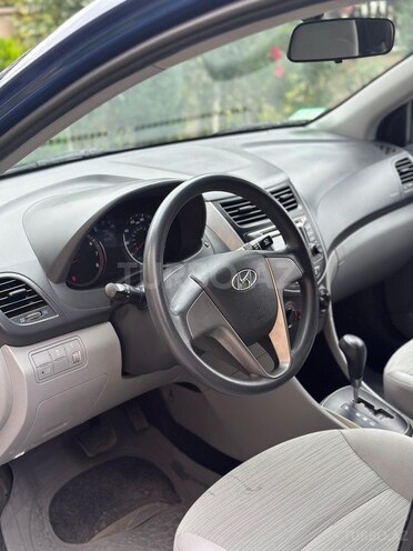 Hyundai Accent 2014, 136,794 km - 1.6 l - Bakı