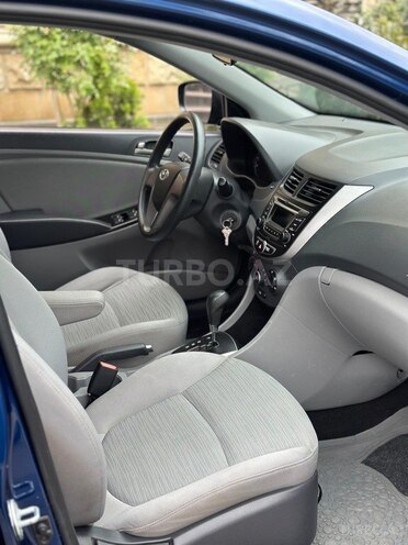 Hyundai Accent 2014, 136,794 km - 1.6 l - Bakı