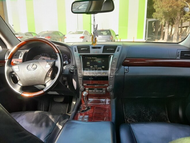 Lexus  2008, 147,577 km - 5.0 l - Bakı