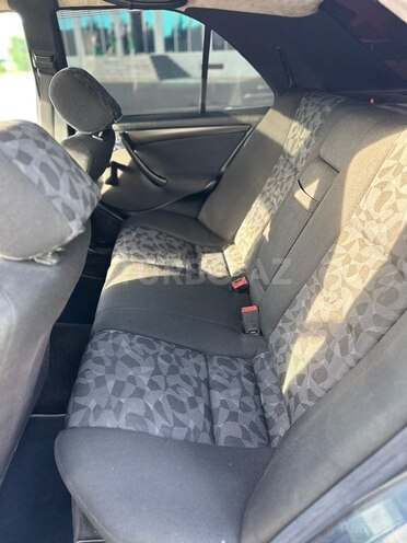 Mercedes C 200 1997, 234,000 km - 2.0 л - Qazax