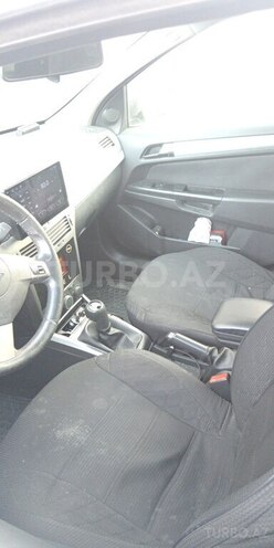 Opel Astra 2006, 261,930 km - 1.3 l - Bakı