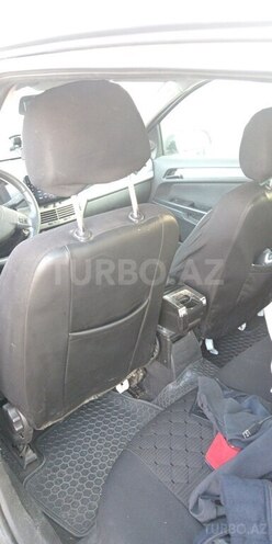 Opel Astra 2006, 261,930 km - 1.3 l - Bakı