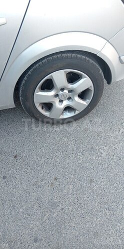 Opel Astra 2006, 261,930 km - 1.3 l - Bakı