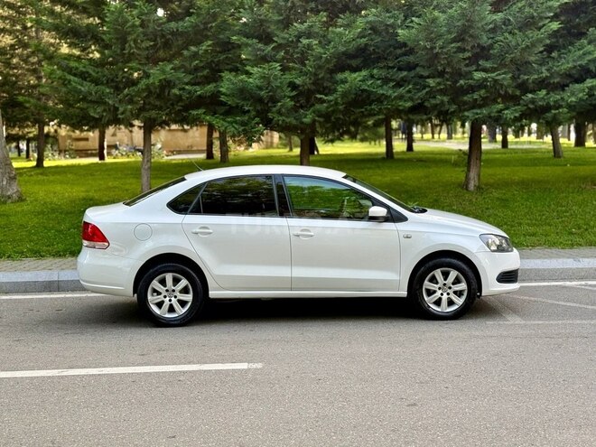 Volkswagen Polo 2012, 182,564 km - 1.6 л - Bakı