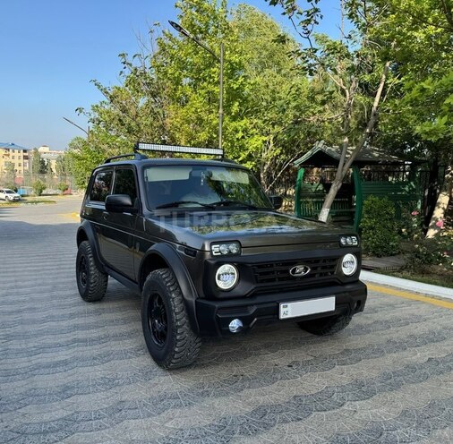 LADA (VAZ) Niva Bronto 2018, 28,000 km - 1.7 l - Bakı