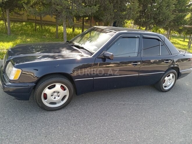 Mercedes E 200 1993, 455,000 km - 2.0 l - Sumqayıt