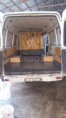 GAZ 2705 1997, 200,000 km - 2.4 l - Quba